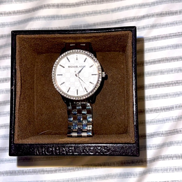 Micheal Kor Silver Watch - Picture 1 of 2